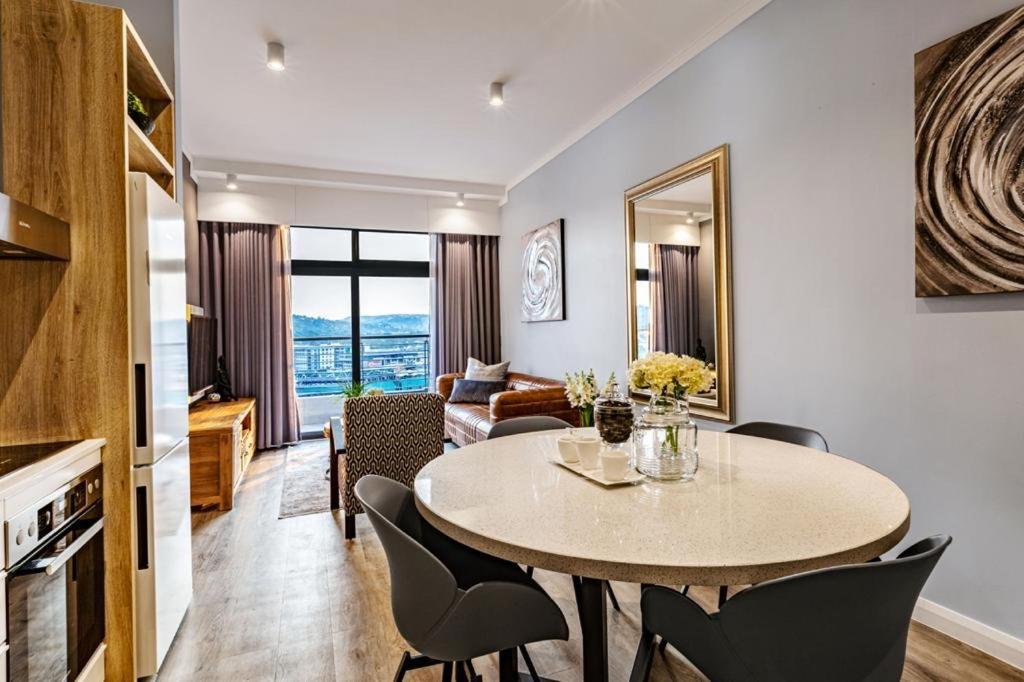 Menlyn Maine Residence Unit 1419 Pretoria-Noord Zewnętrze zdjęcie