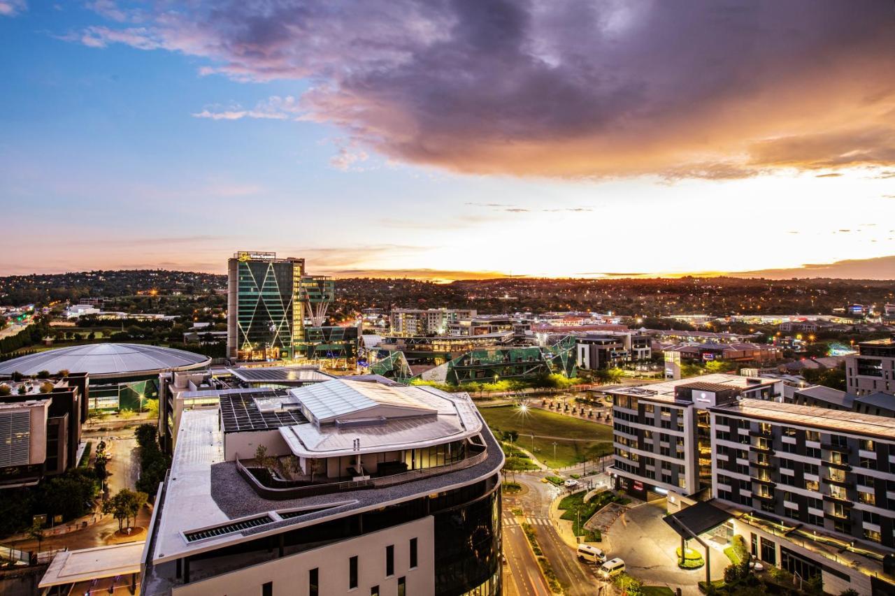 Menlyn Maine Residence Unit 1419 Pretoria-Noord Zewnętrze zdjęcie